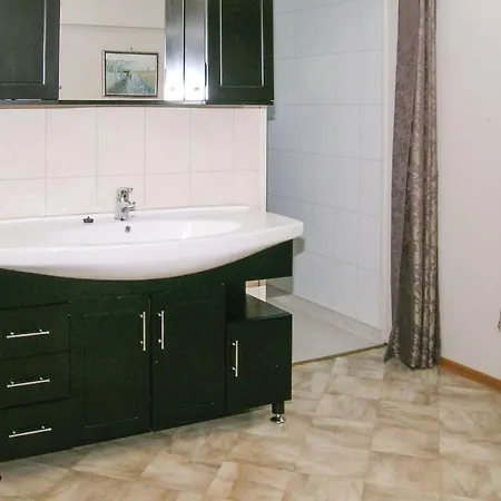 Four-bedroom Holiday In Eidsbygda Feriehus Sandnes (More og Romsdal)